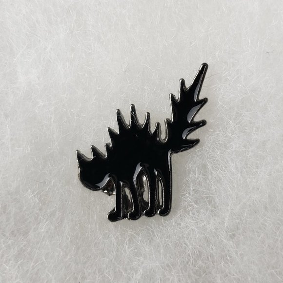 3/10$ NWOT angry scary black cat enamel pin - Picture 1 of 2